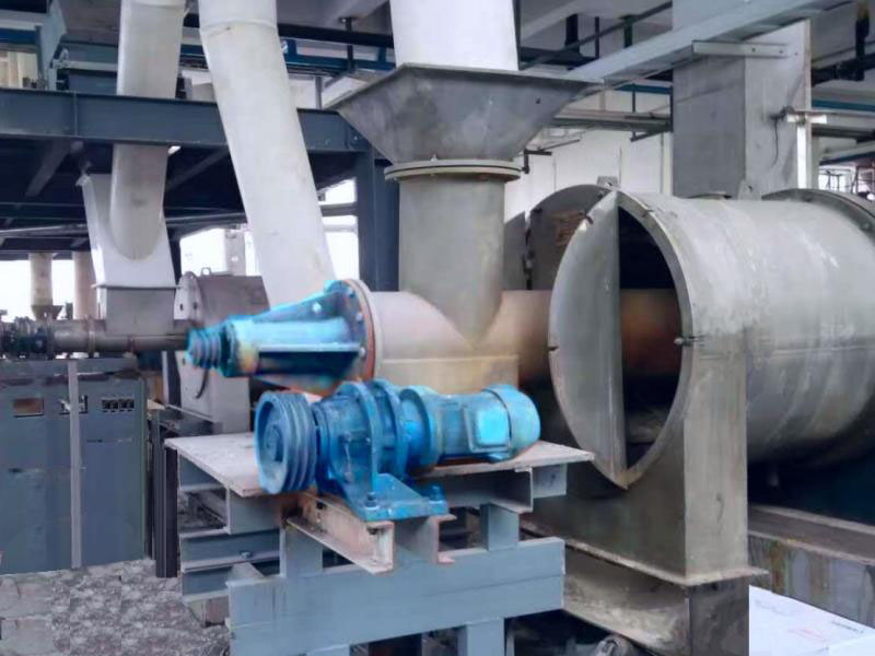 某鈦白粉企業(yè)鈦白粉分離現(xiàn)場(chǎng)